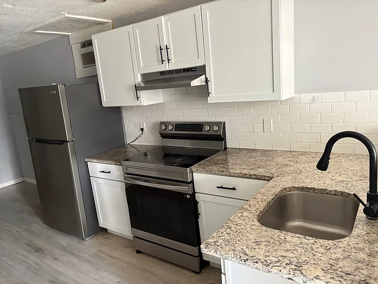 80 Broad St #1 — Photo 2