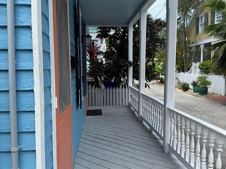1120 Elgin Ln #A — Photo 17