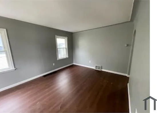 4340 Asbury Dr — Photo 2