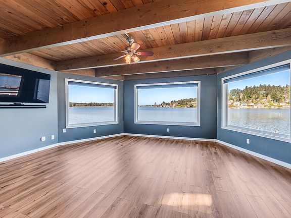 5th image of 1381 NE East Devils Lake Rd