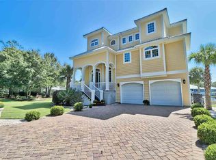 75 Deep Lake Dr, Murrells Inlet, SC 29576
