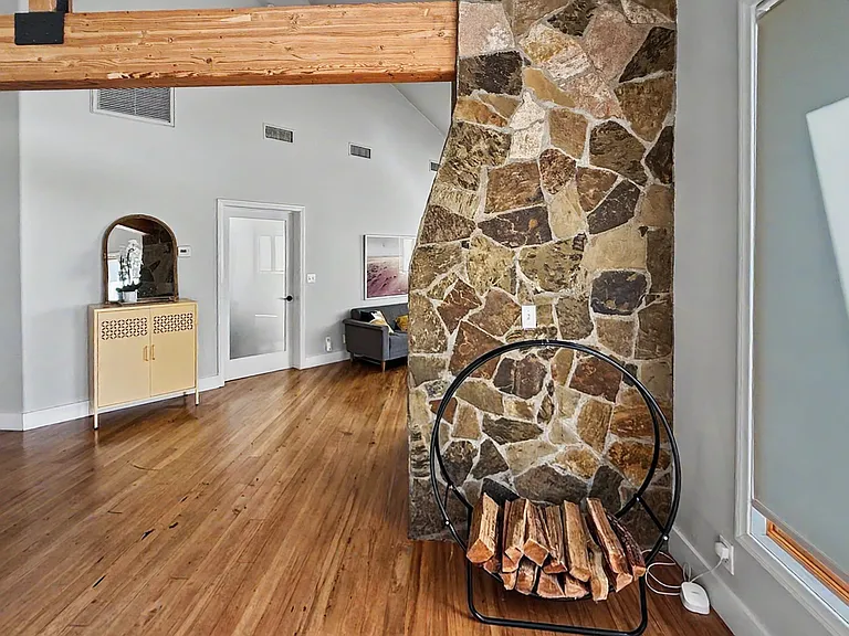 1368 Farnham Rd — Photo 12