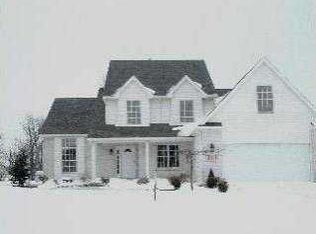 5734 Maple Creek Blvd, Sylvania, OH 43560
