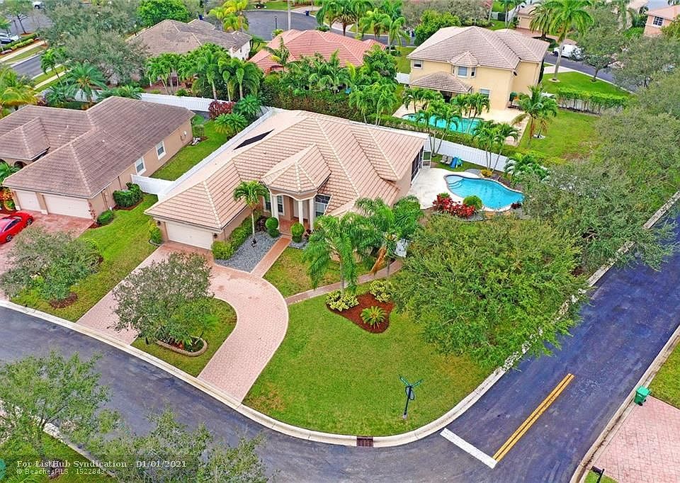 1st image of 6124 NW 56th Dr