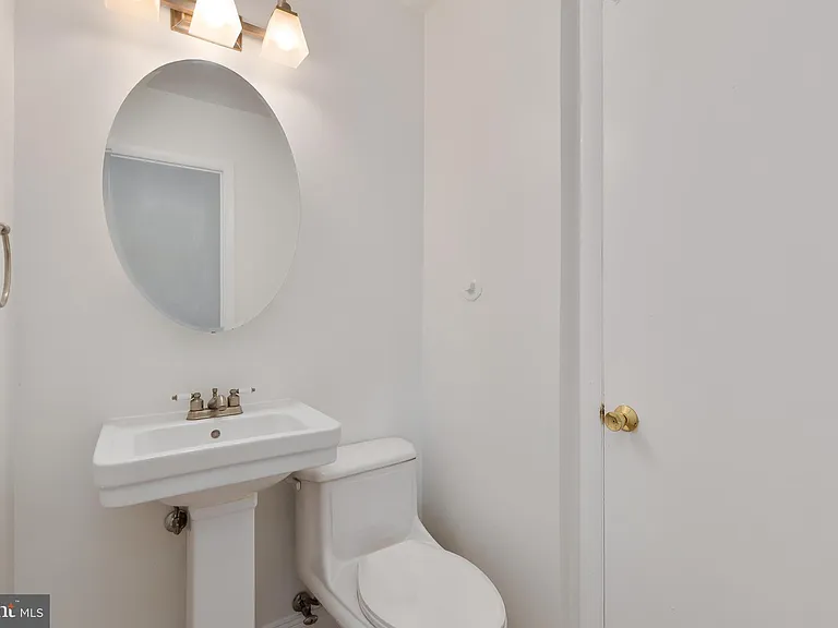 4114 Lees Corner Rd — Photo 14