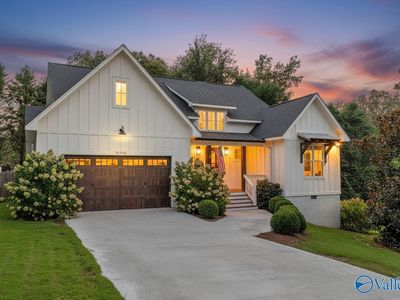 1211 Taylor Ml, Guntersville, AL, 35976