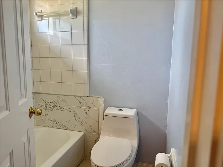 14802 Bellflora Ct — Photo 12