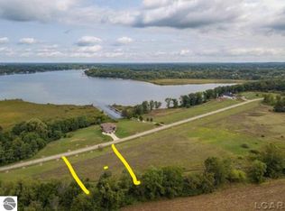 139 Bloomfield Blvd, Brooklyn, MI 49230