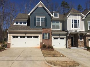 125 Wards Ridge Dr, Cary, NC 27513