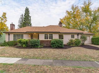 1740 Fairmount Blvd, Eugene, OR 97403