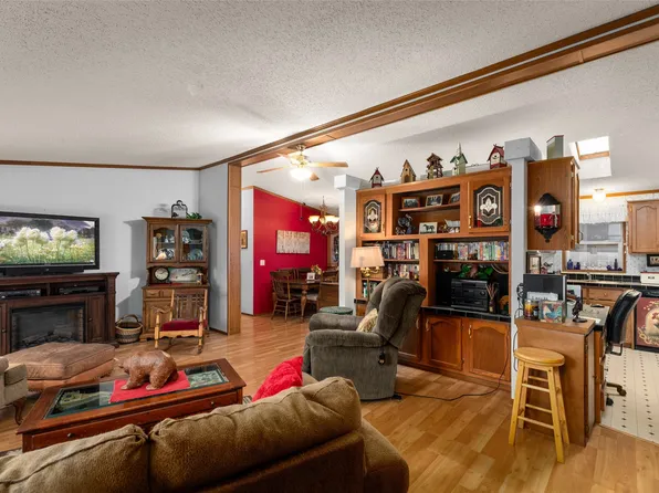 547 Cheery Lynn Rd, Kalispell, MT 59901