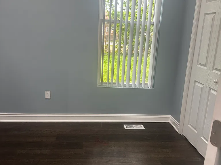 5313 S May St — Photo 8