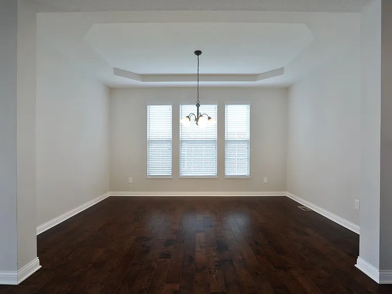 1412 Leesland Dr — Photo 8