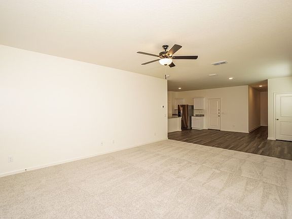 5th image of 5831 Texas Palm Dr