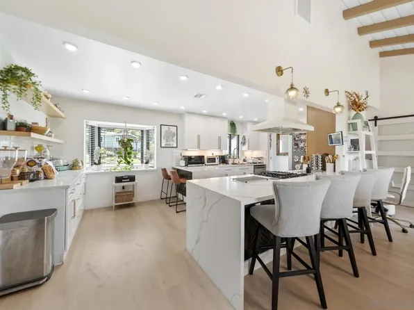 3975 Apore St, La Mesa, CA 91941