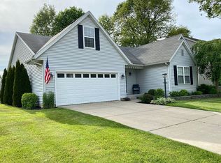55401 Mayapple Trl E, Osceola, IN 46561
