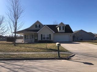 6130 E Ruth Ann Ave, Hallsville, MO 65255