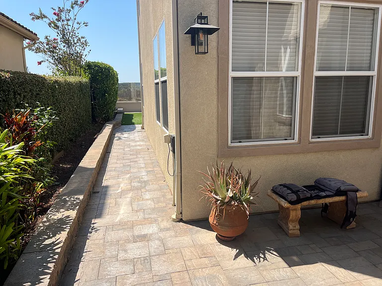 Sierra Mesa Ct — Photo 36