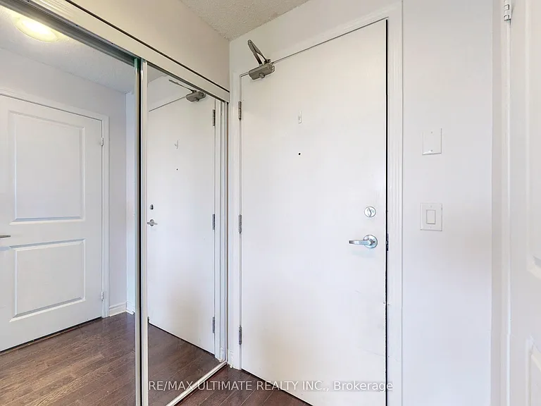 27 Rean Dr #529 — Photo 9