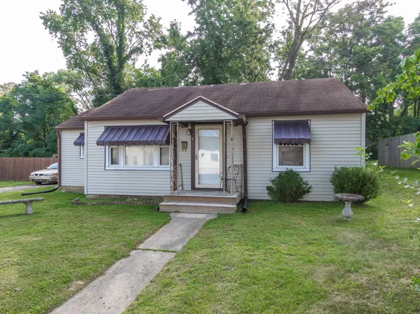201 S Ewing St, Brownstown, IN 47220