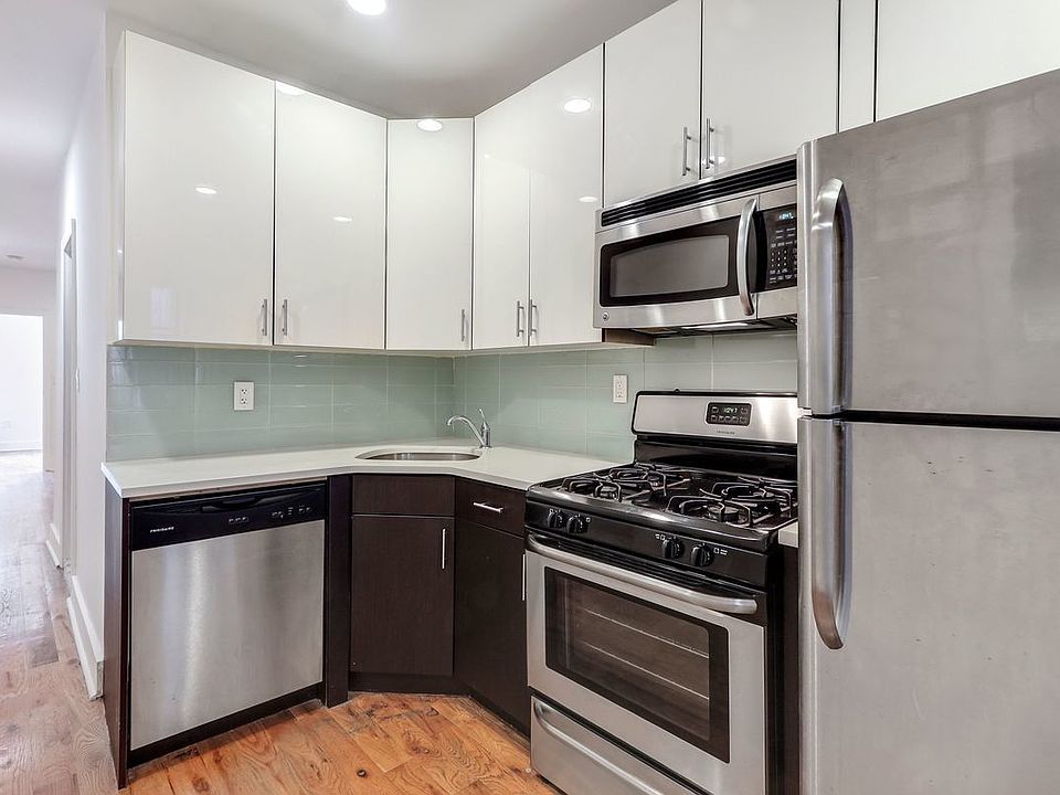 1st image of 926 Columbus Ave APT 2S
