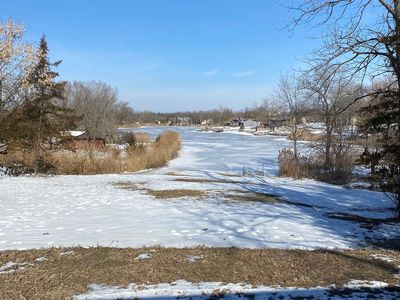 256 Falcon Crest Dr, Oakwood, IL, 61858