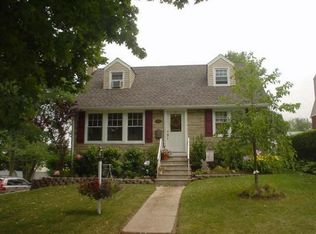 40 S Mountain Ave, Cedar Grove, NJ