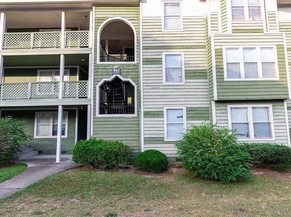 962 Stewarts Creek Dr APT 4