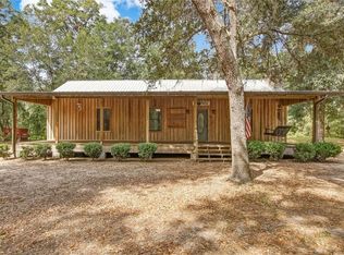 332 Pettyjohn Dr, White Oak, GA 31568