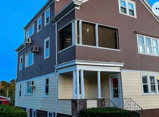 25 Hall St, Providence, RI 02904