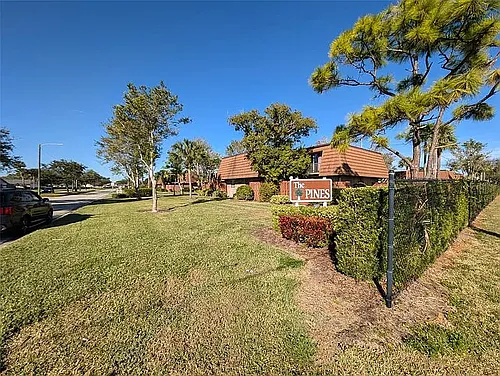 1458 N Lawnwood Cir #26B Photo 1