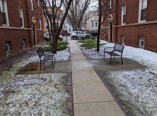 2132 W Berteau Ave #1N, Chicago, IL 60618