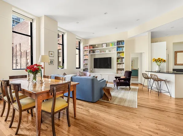 115 4th Ave APT 4J, New York, NY 10003