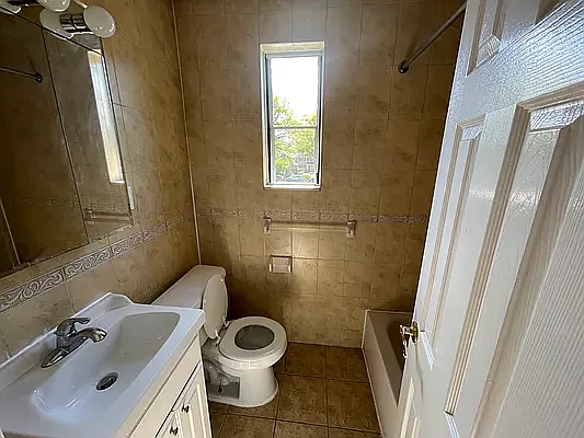 Rented by Queens Apartments Realty LLC | media 6