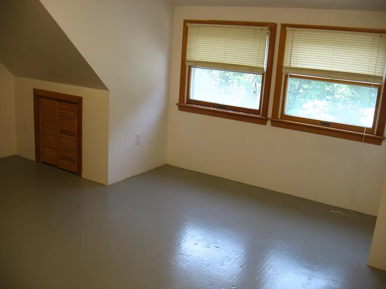LOFT office, art studio ......