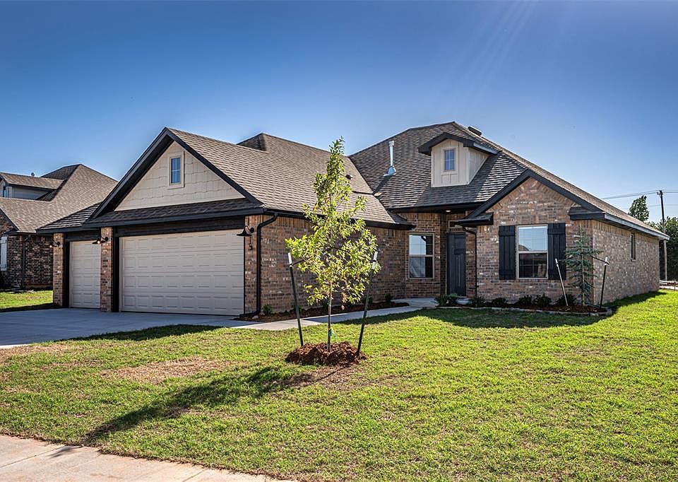 1st image of 4520 Black Mesa Ln