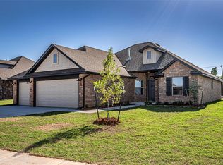 4520 Black Mesa Ln, Yukon, OK 73099