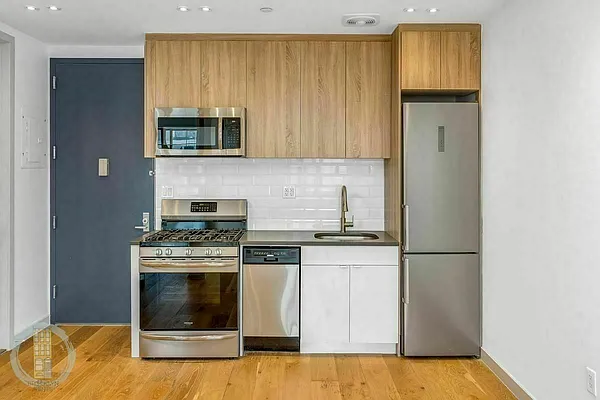 Rented by Brooklyn Rentals NYC | media 4