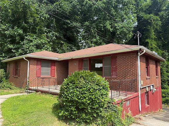 2nd image of 1840 Boulderview Dr SE