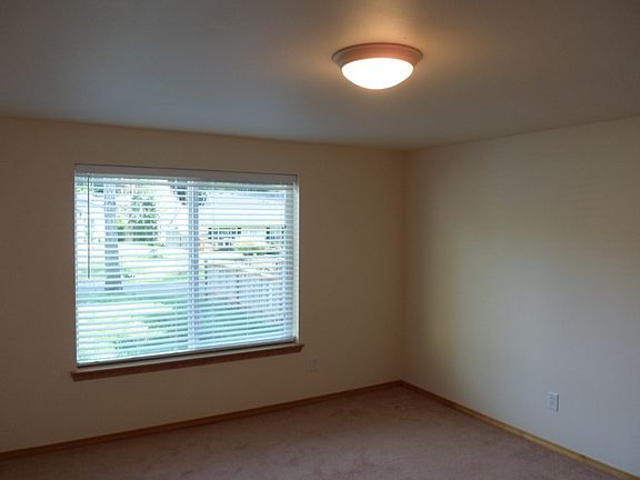 2nd image of 9849 Overlook Dr NW