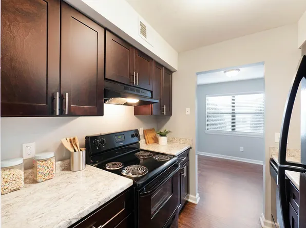 Northshore Flats Apartments