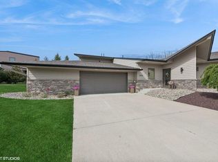 2999 W Palmer Ave, La Porte, IN 46350