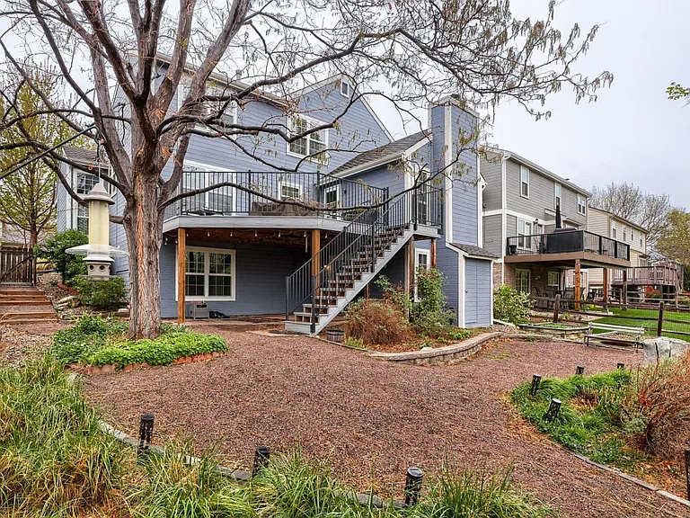 5648 S Iris Way — Photo 2