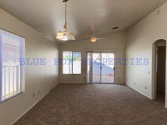 4th image of 8113 N Wheatfield Dr