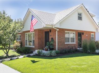 4400 Prospect Ave, Downers Grove, IL 60515