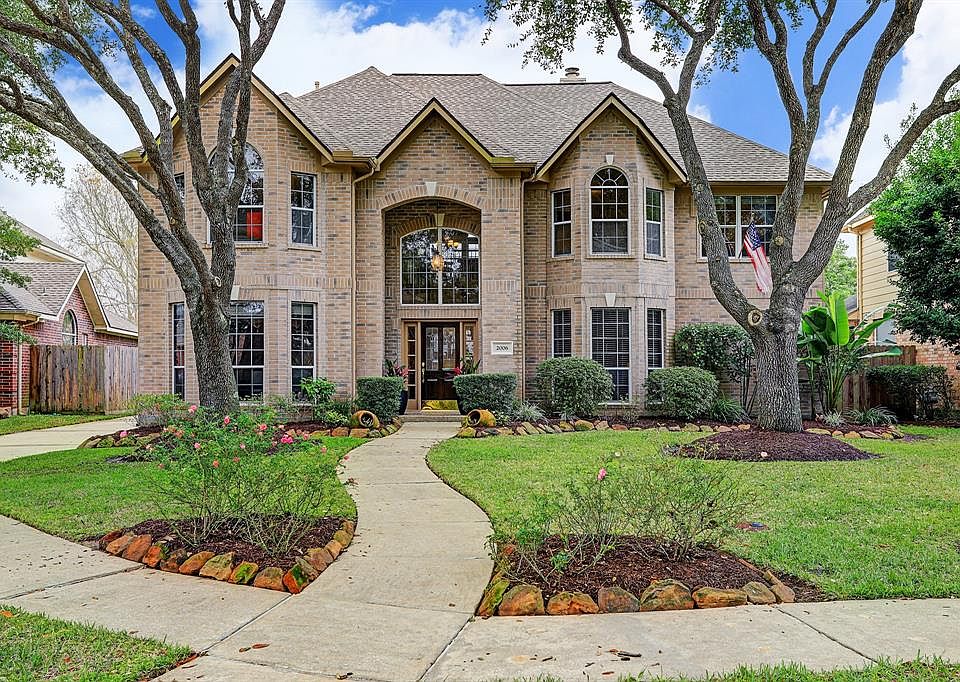 1st image of 2006 Charter Pointe Ct