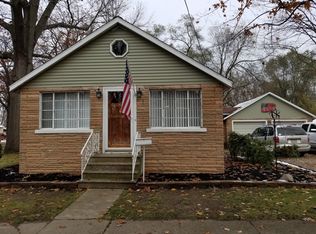 313 W Wheeler St, Three Rivers, MI 49093