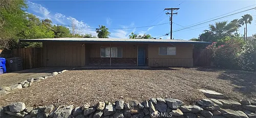 68277 Grandview Ave Photo 1
