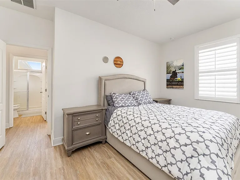4987 SW 63rd Loop — Photo 42