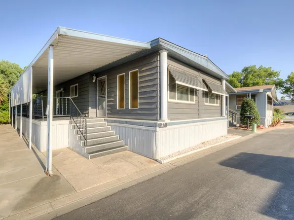 221 W Herndon Ave Spc 37, Fresno, CA 93650